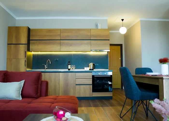 Eka Luxury Premium 公寓