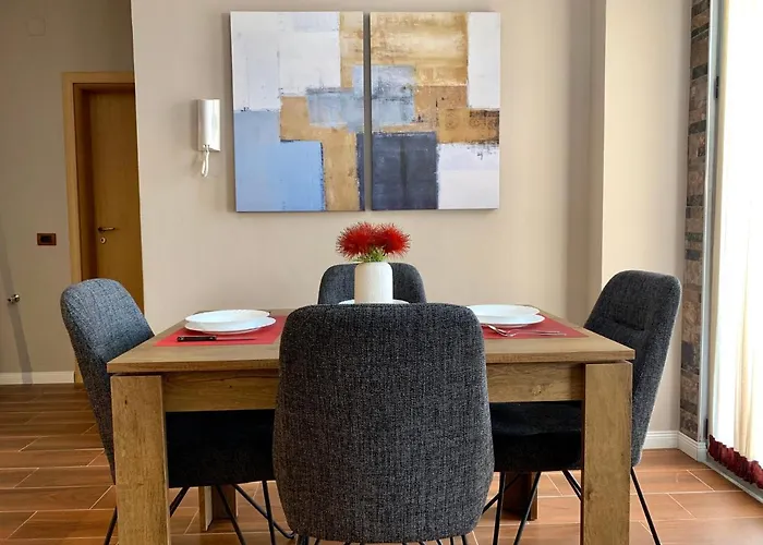 Eka Luxury Premium 公寓 *